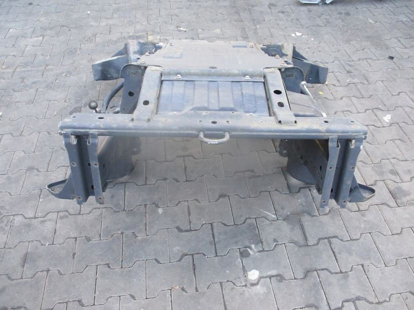 RAMA ZAWIESZENIE LAND ROVER DISCOVERY 4 IV