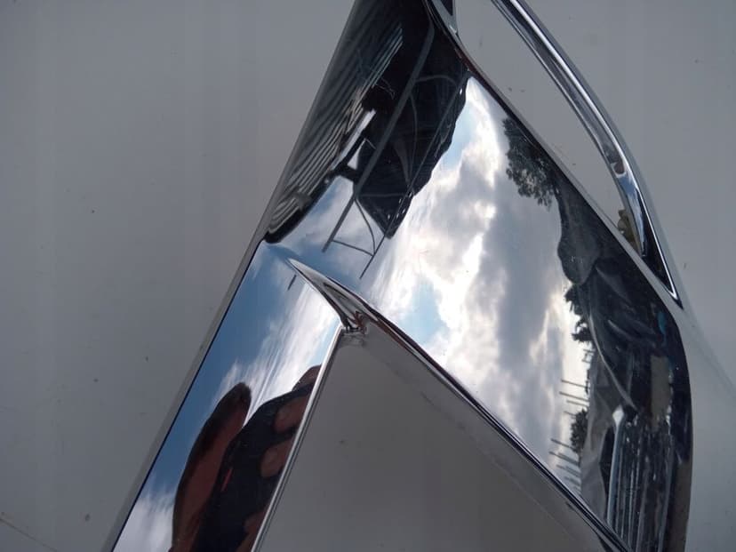 GRILL ATRAPA CHŁODNICY NISSAN NAVARA NP300