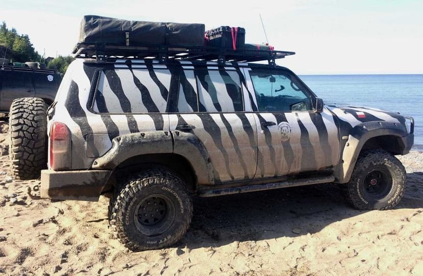 Nissan Patrol GU4 -  5 drzwi Y61 - poszerzenia nadkoli