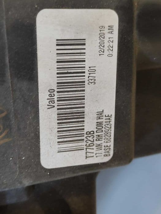 Lampy Jeep Grand Cherokee (WK2) 2020 Valeo T77623B