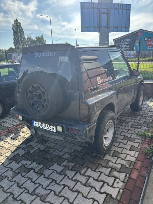 Suzuki Vitara.