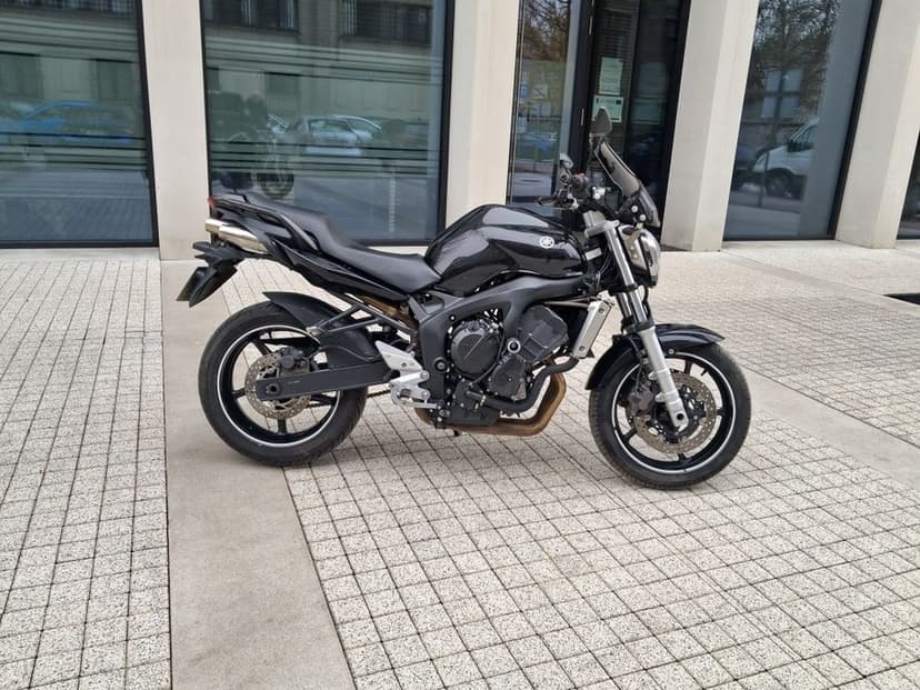 Sprzedam Yamaha FZ6N fazer z 2006 r.