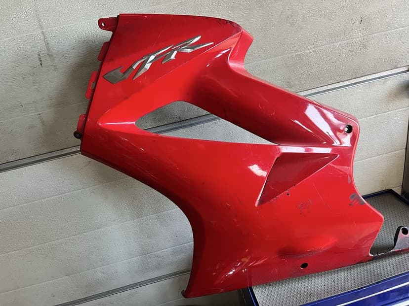 Lewy boczek honda vfr 800 rc46