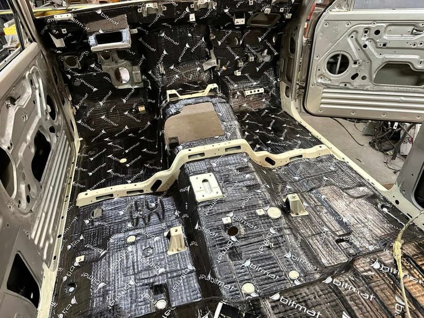 Karoseria patrol y60 krótki po komplej renowacji