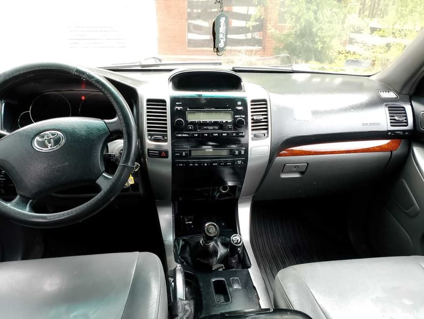 TOYOTA Land Cruiser 4x4 3,0