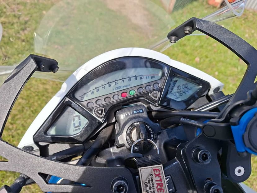Honda cb1000r 2010r.