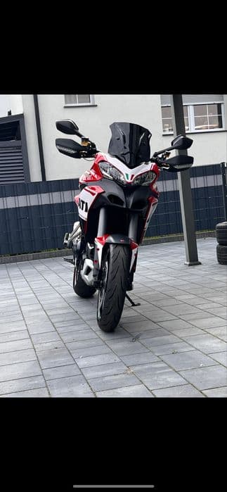 Ducati Multistrada 1200s