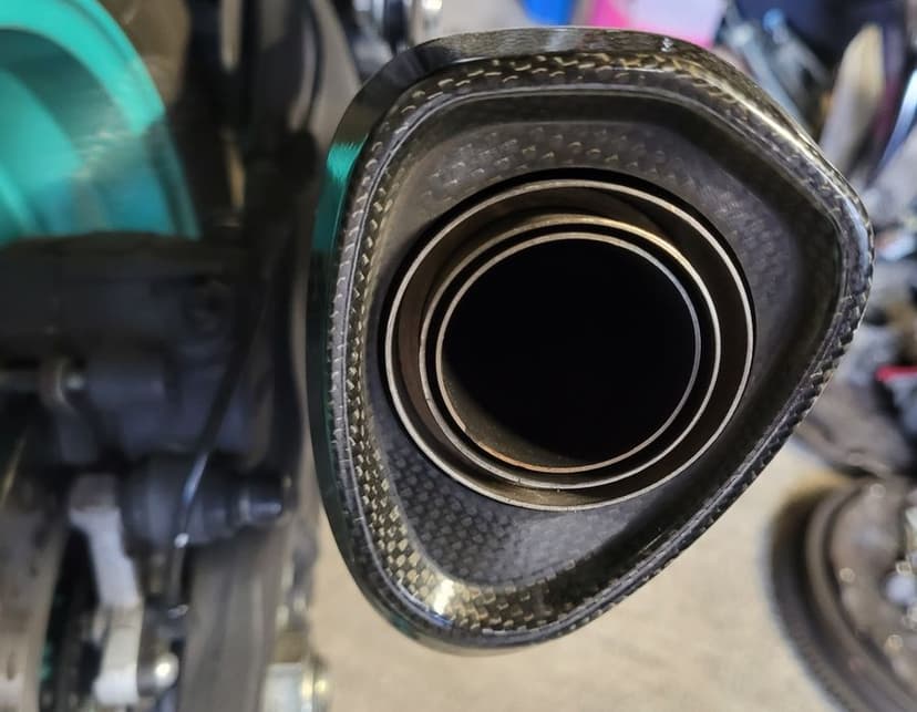 Yamaha MT09 21r-23r 3gen cyklop CP3 tłumik wydech Akrapovic