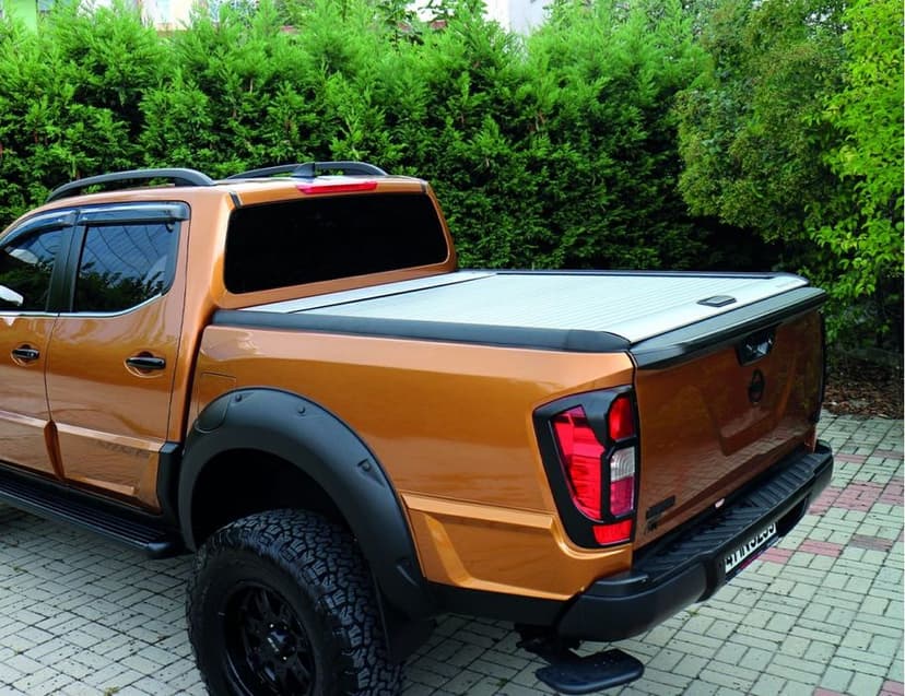 OUTLET - Roleta aluminiowa paki srebrna Nissan Navara NP300 D23 2015-