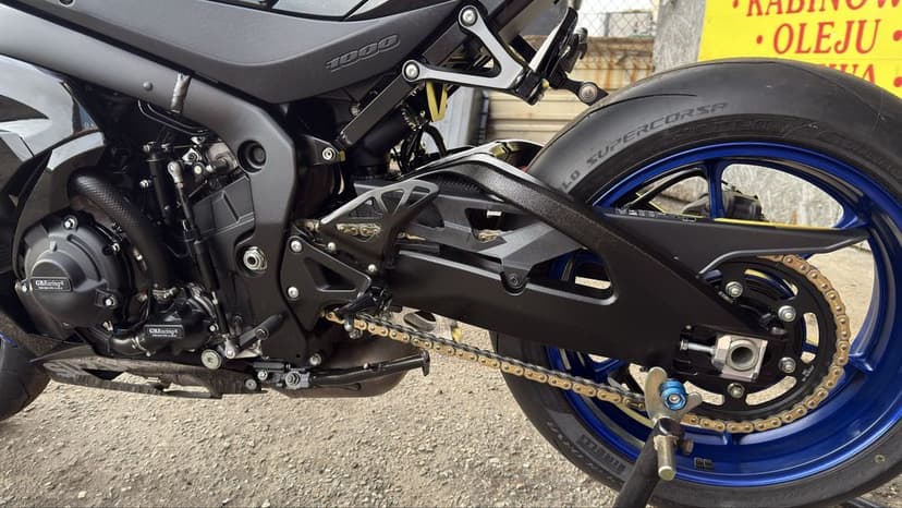 Suzuki GSX R 1000R REZERWACJA. ( R1 rsv4 s1000rr zx10r cbr1000rr)