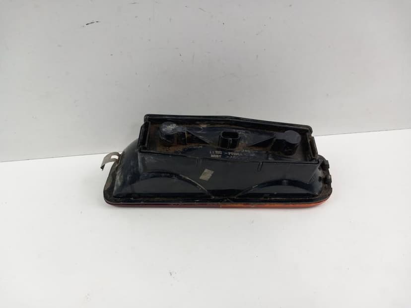 Land Rover Discovery Ii L318 Lampa Tył Lewa W Zderzak