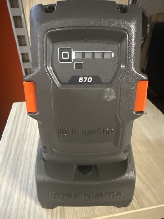 Nożyce do żywopłotu Husqvarna 120iTK4 +HK4 +akumulator+Ładowarka