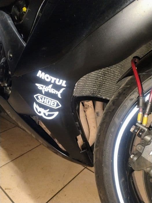Owiewki plastiki Suzuki GSX-R 600 750 k8 k9 L0