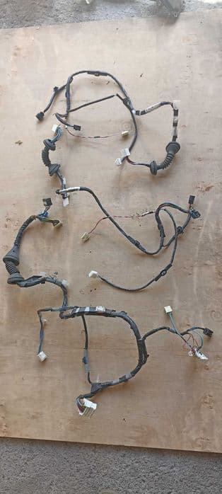 05-15 Toyota Hilux VII Zamek Wiązka Drzwi