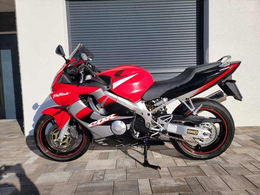 Honda CBR 600 F4i 02r, super stan od razu do jazdy, HISTORIA MOTOCYKLA