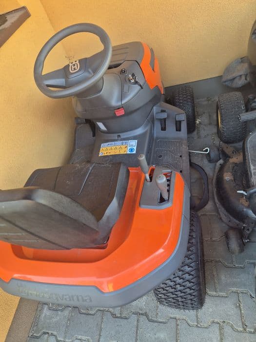 Traktorek kosiarka Husqvarna, Stiga
