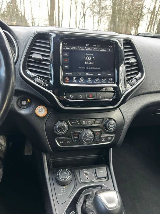 Jeep Cherokee 3.2 v6 272hp Automat 2019