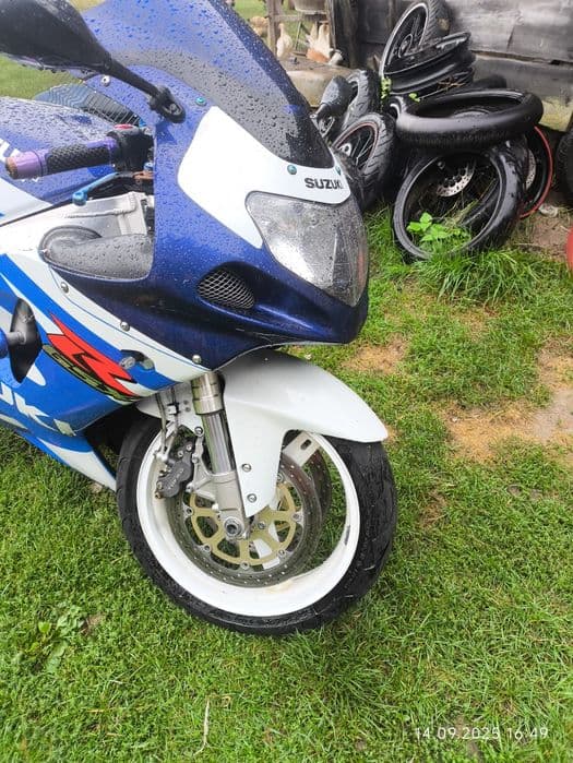Suzuki GSX-R 750 k1 K2 wydech akrapovic