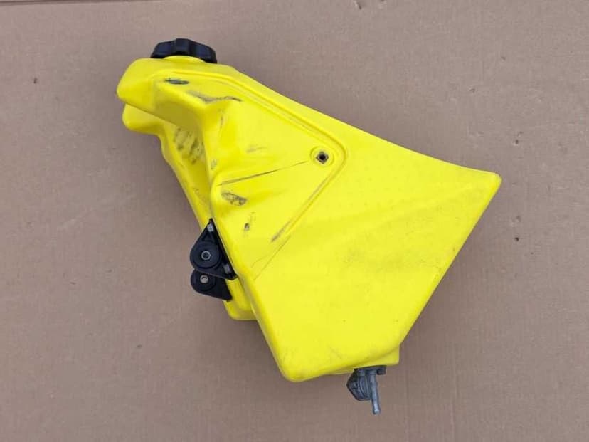 Zbiornik paliwa bak Suzuki RM 125 r. 01-08