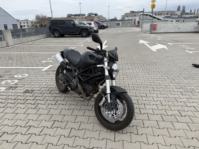 Ducati Monster 696 – czarny mat, sprawny, gotowy do jazdy | Poznań