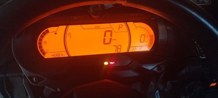 Quad Buggy Yamaha Honda Can-AM Maverick 800iV 2019r z Francji