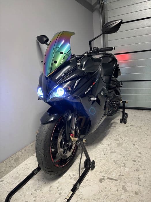 Suzuki GSX-S 1000F Polski Salon