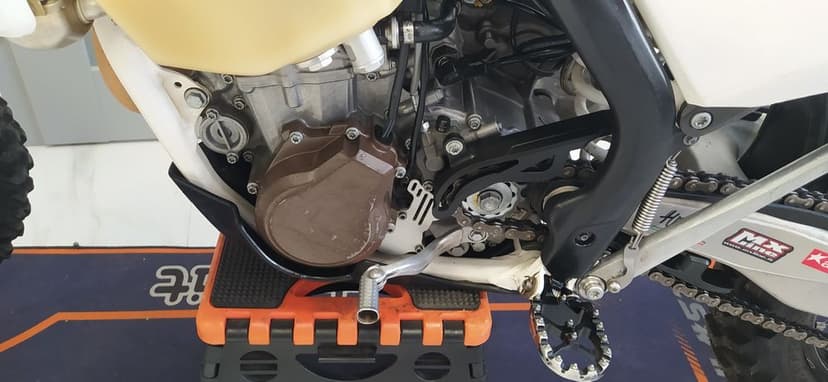 Husqvarna FE 450 Raty jak KTM exc
