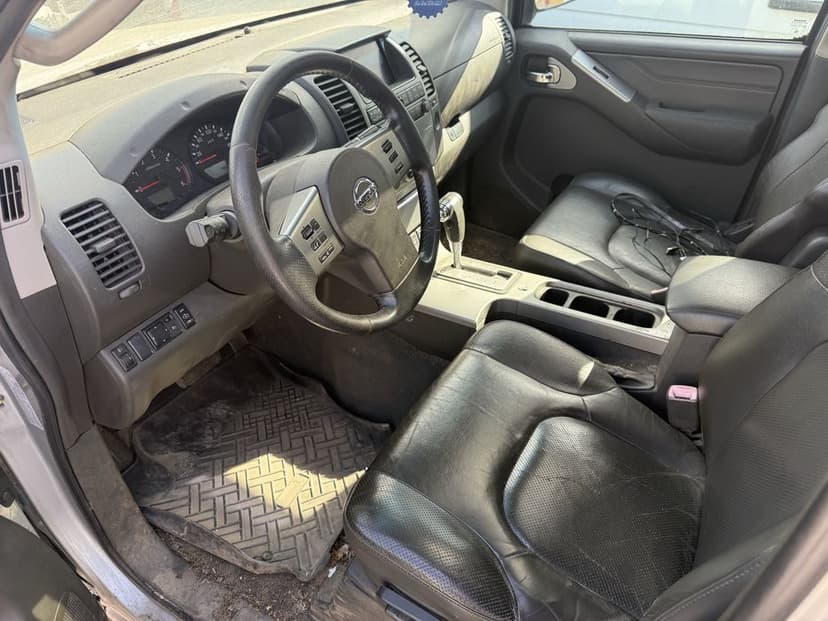 Navara nissan 2010