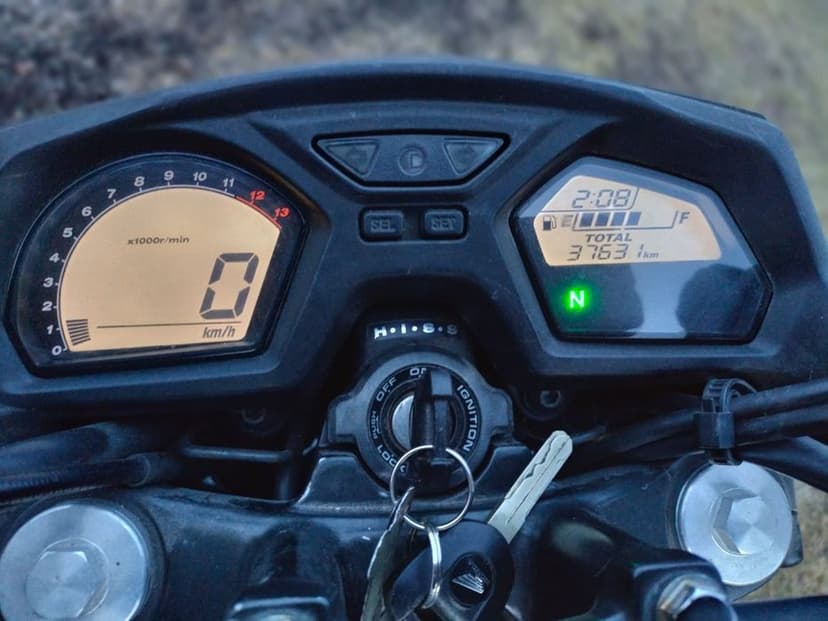 Honda CB650F na A2 jak CBR Bandit 600