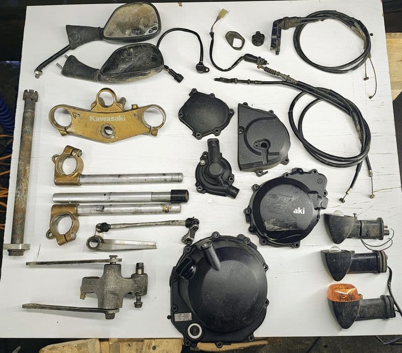 Kawasaki Ninja zx6r zacisk pomp przewód skrzynia pokrywa magneto linki