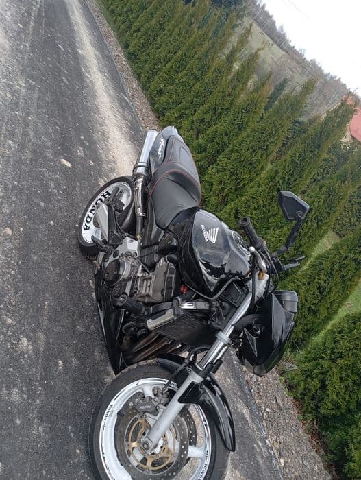 Honda cb 900 hornet