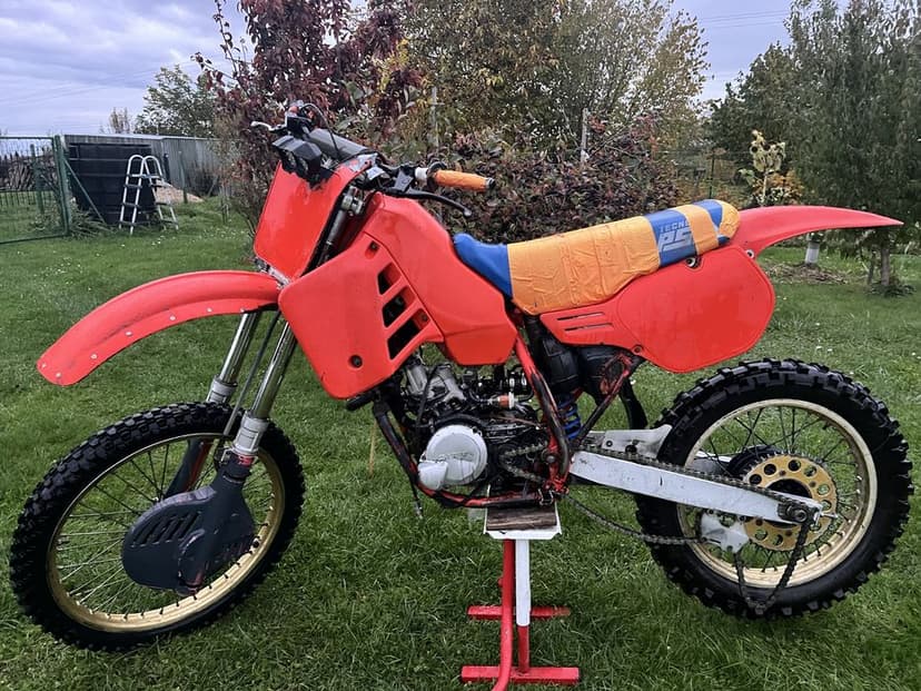 Honda CR 250 Cross 1989 do zlozenia