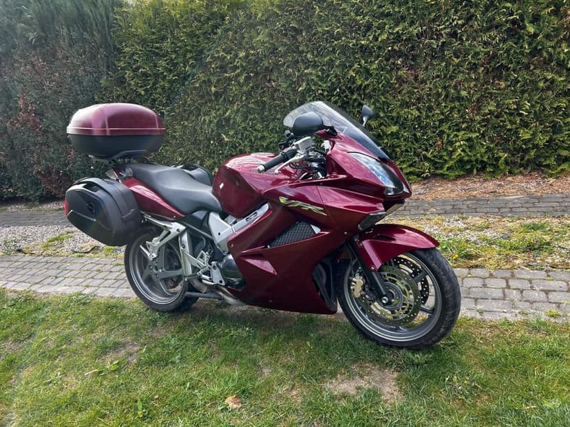 Motor Honda VFR 800,zadbany