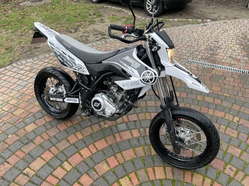 Yamaha WR 125X 2016 rok