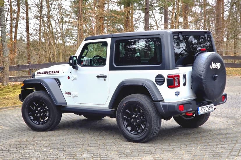Jeep Wrangler Rubicon 2021 – perfekcyjny stan, niski przebieg, faktura VAT