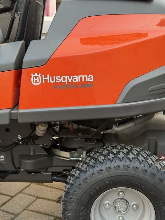 Rider Husqvarna R420TSx AWD