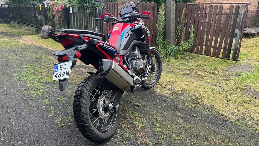 Honda CRF 1100 DCT, rok 2022, przebieg tylko 96 km!!!