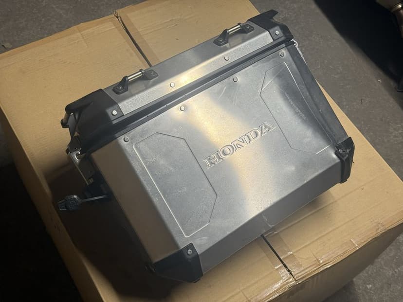 Kufer boczny aluminiowy honda crf1100 adventu sport