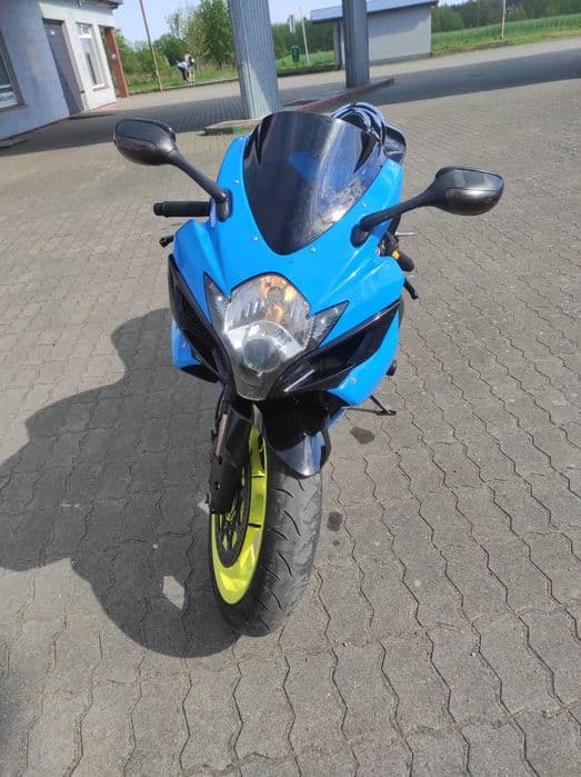 Suzuki GSX-R 750 35kw A2 K7