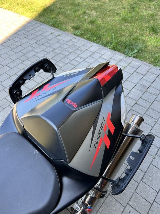 Aprilia  TUONO 1000 FV23%