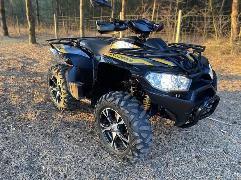 Quad Access Motor Shade SportEPS 850 4x4 2019 Stan top. Zarejestrowany
