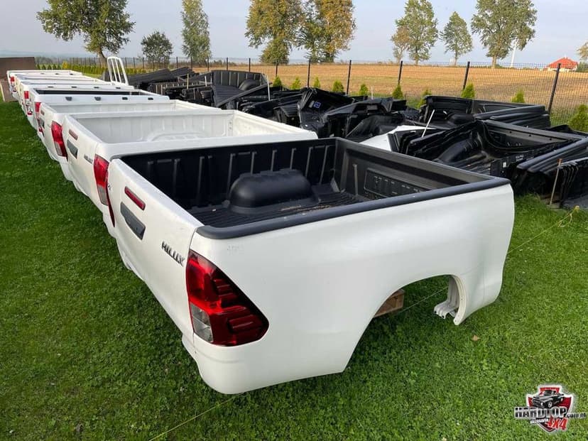 Kuweta Toyota Hilux 1,5 kabiny na pakę wykładzina