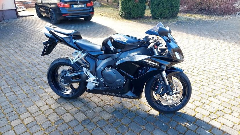Honda CBR 1000   2006r
