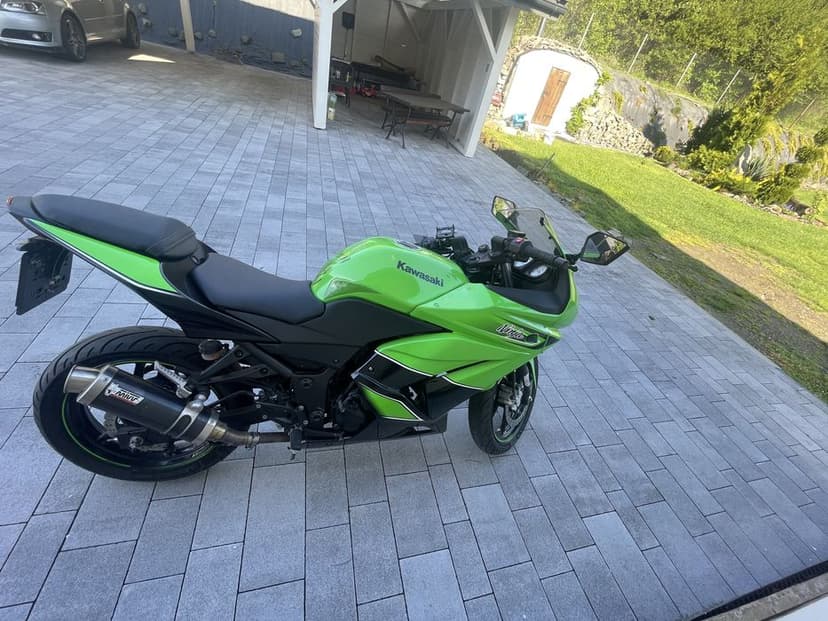 Kawasaki ninja 250 a2
