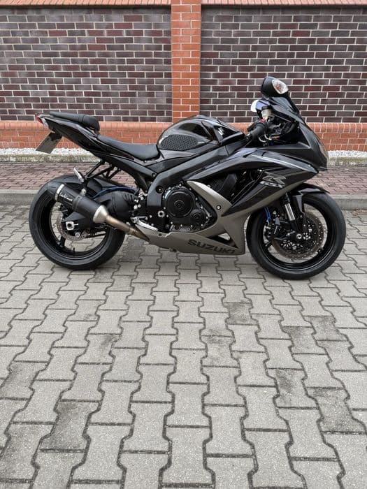 Suzuki GSXR 750 L0