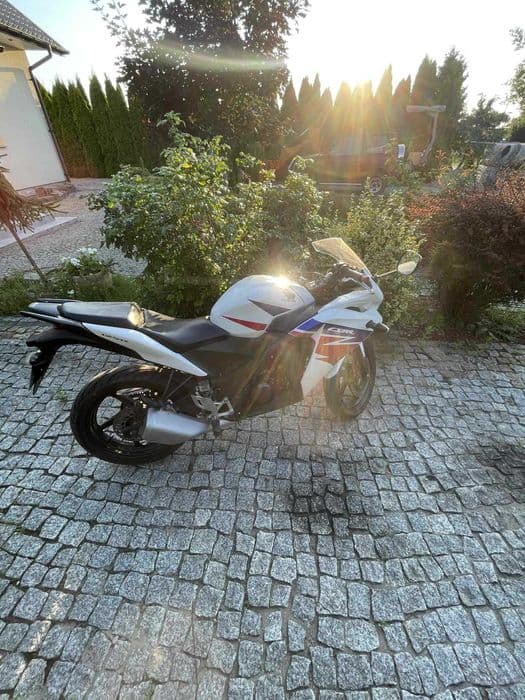 Honda cbr 125 jc50