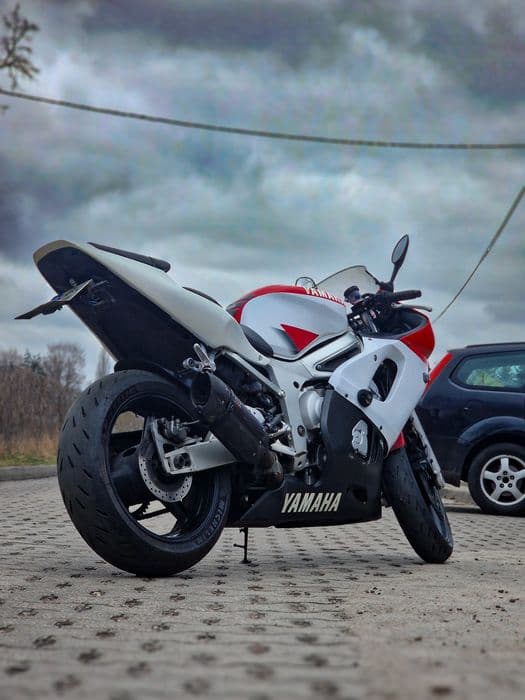Yamaha R6 RJ03 600cc ścigacz sport