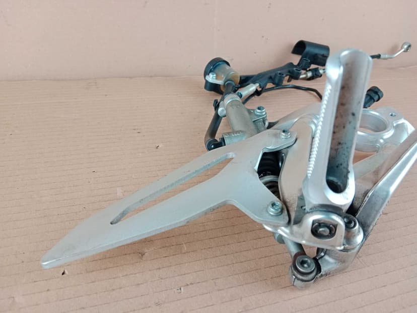 Ducati Panigale 959 Set Prawy Kierowcy Pompa Hamulcowa Przewód Czujnik