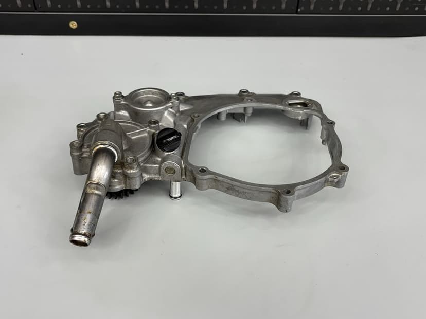 Pół Karter Ćwiartka Dekiel Sprzęgła HONDA CRF250 R 18-26