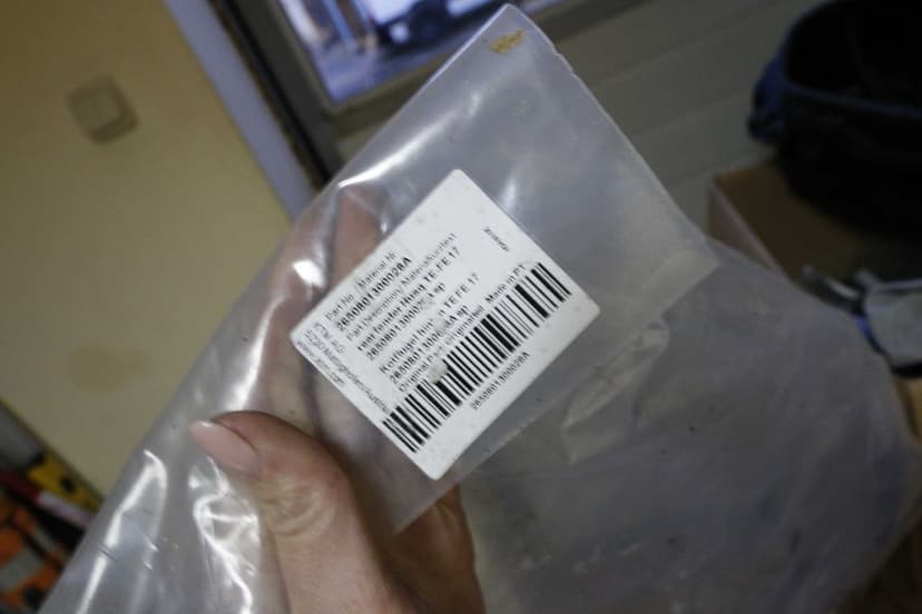 7673 Husqvarna 2016 TE/FE OEM Rear Fender 265.08.013.000 ktm ag